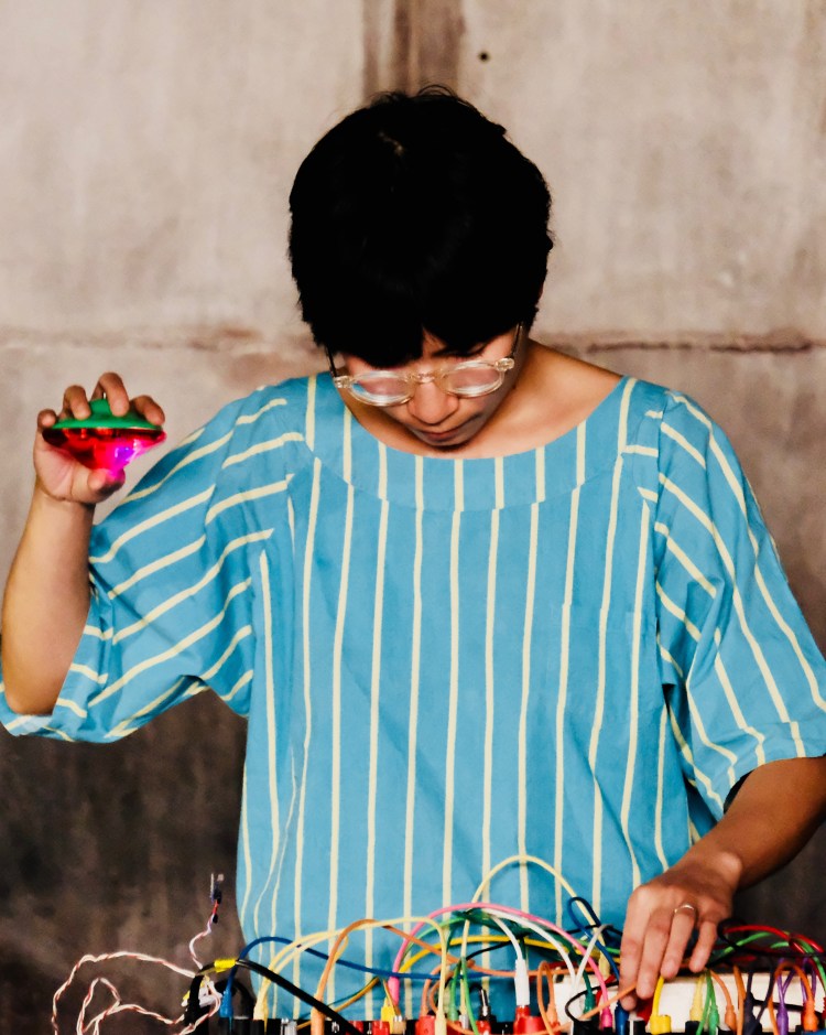 Lan_Ufo_SuperToken_(c) Photomusix:Cristina Marx